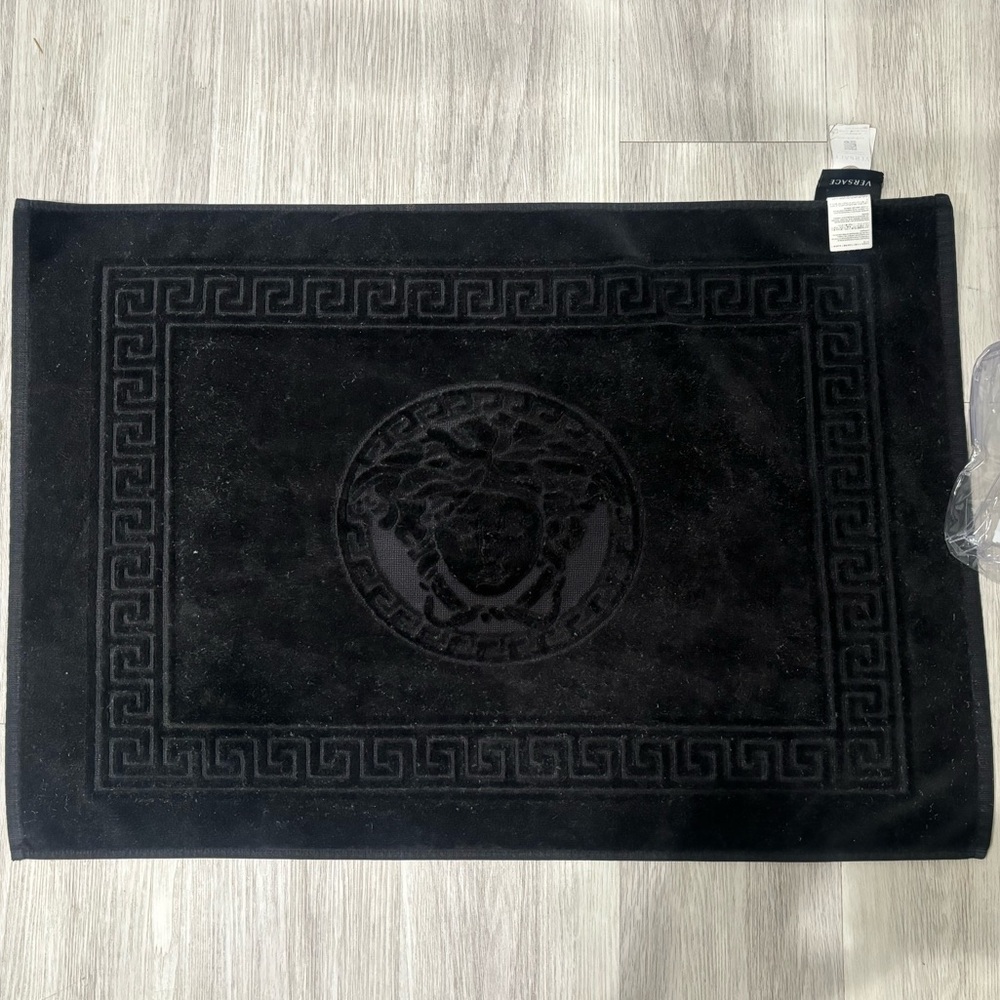 Versace Medusa Classic Bath Mat